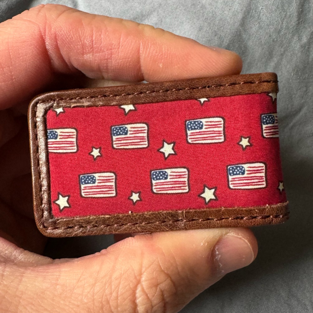 New Vineyard Vines Money Clip Holder American Flag Leather Silk